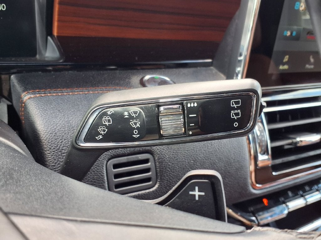 2021 Lincoln Navigator L Reserve