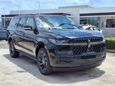 2026 Lincoln Navigator L Reserve