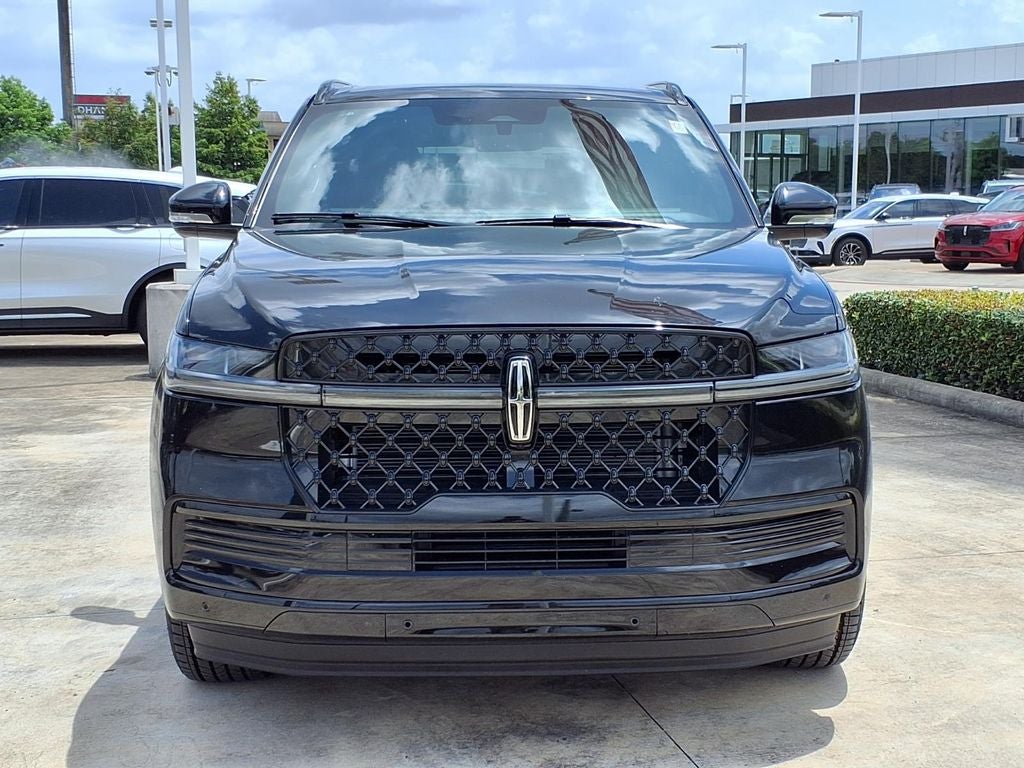 2026 Lincoln Navigator L Reserve