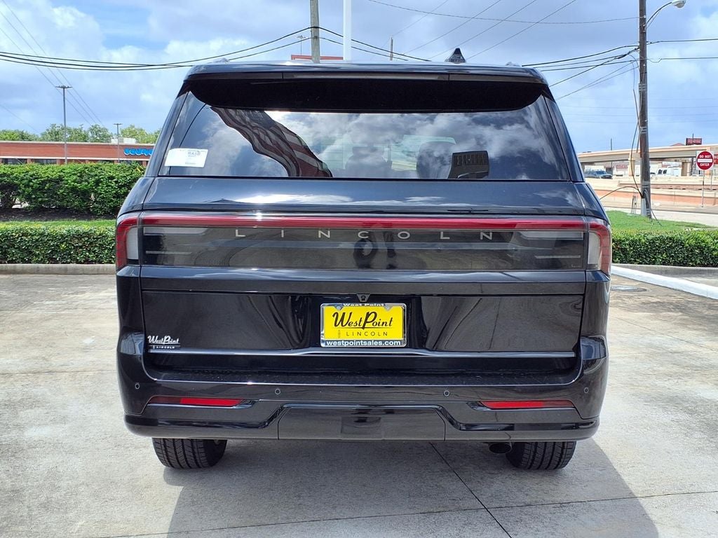 2026 Lincoln Navigator L Reserve