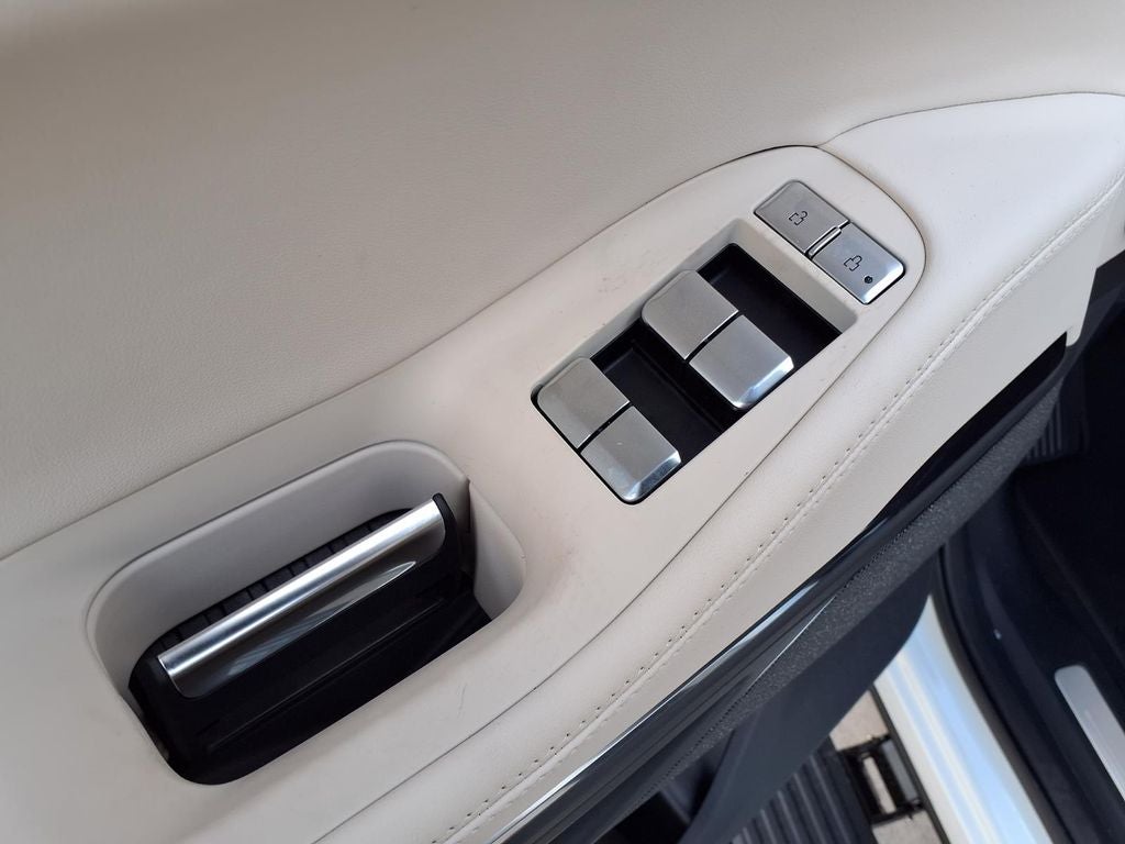 2027 Lincoln Navigator L Reserve