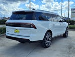 2027 Lincoln Navigator L Reserve
