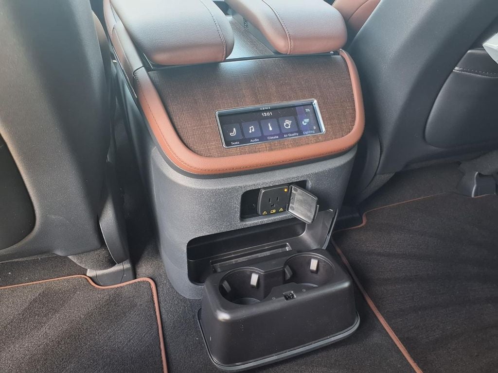2026 Lincoln Navigator L Reserve
