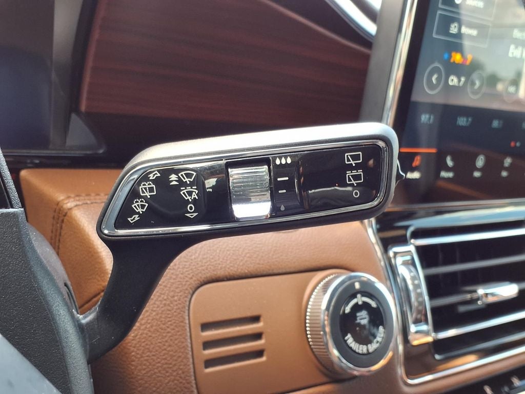2023 Lincoln Navigator L Reserve