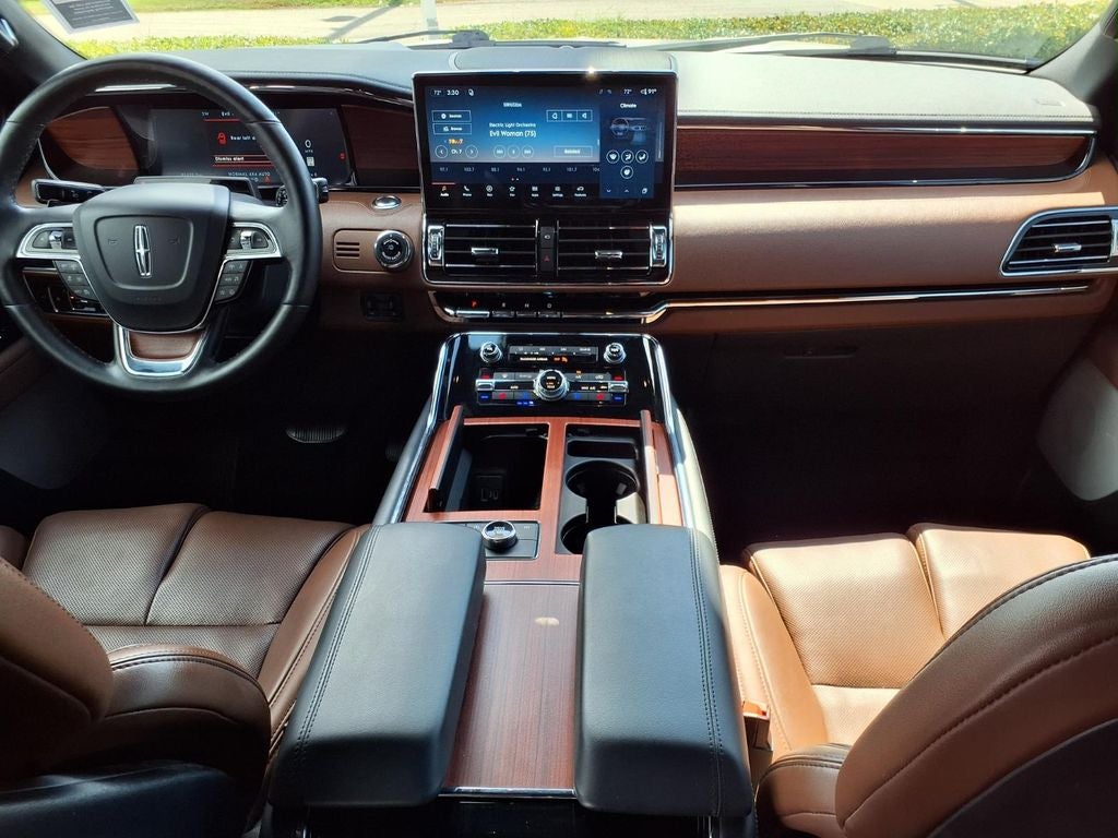 2023 Lincoln Navigator L Reserve