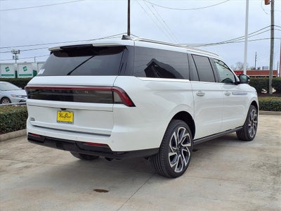 2026 Lincoln Navigator L Reserve