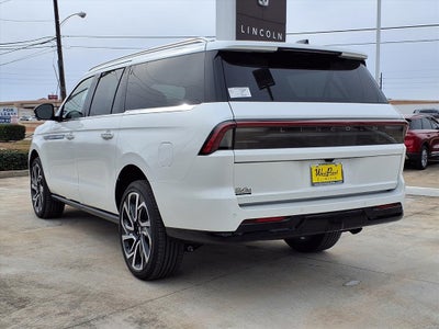 2026 Lincoln Navigator L Reserve