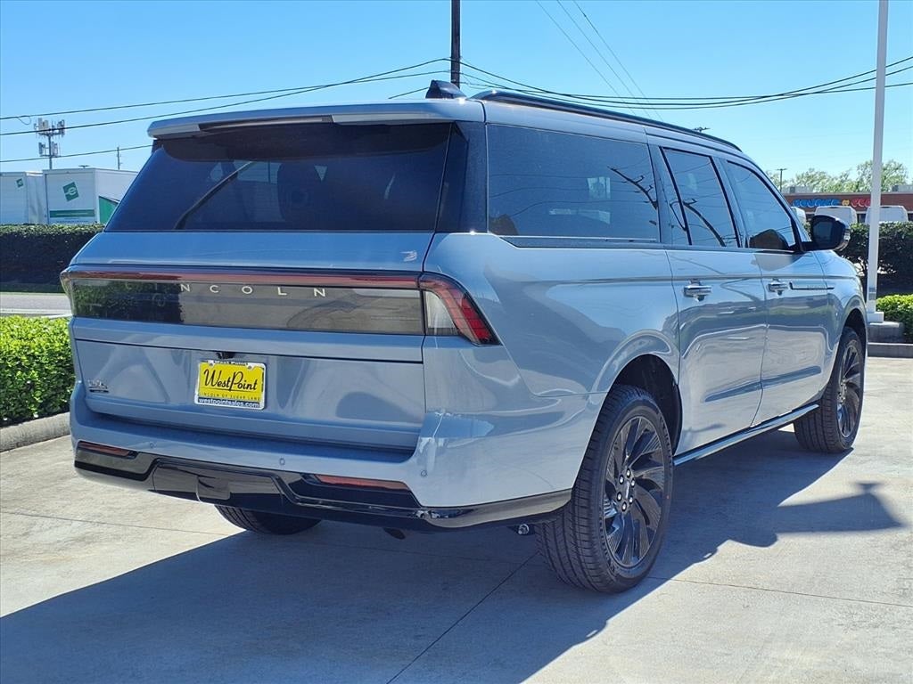 2026 Lincoln Navigator L Reserve