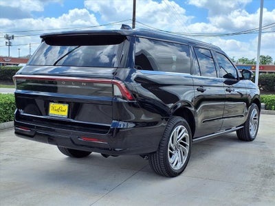 2026 Lincoln Navigator L Reserve