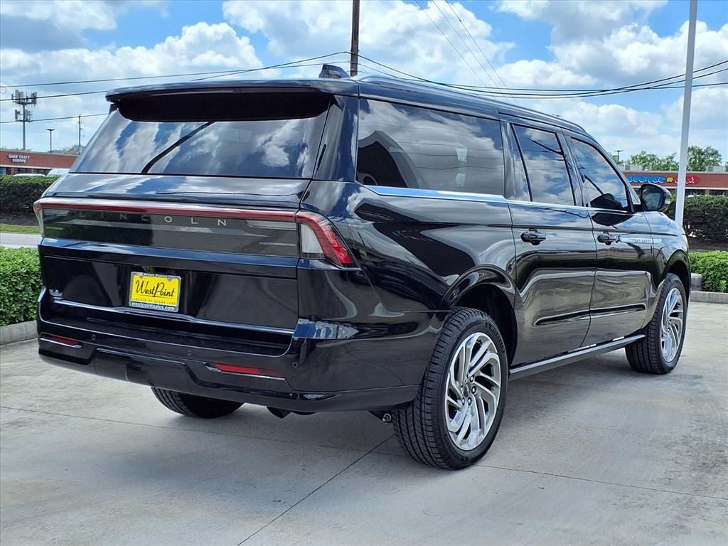 2026 Lincoln Navigator L Reserve