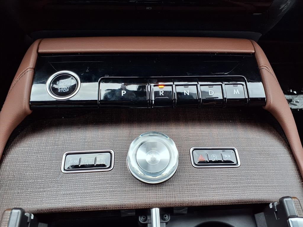 2026 Lincoln Navigator L Reserve