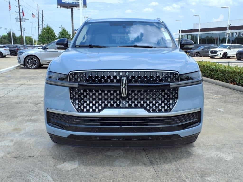 2025 Lincoln Navigator L Reserve