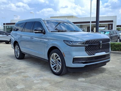 2025 Lincoln Navigator L Reserve