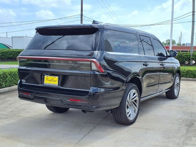 2026 Lincoln Navigator L Reserve