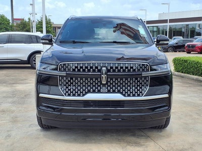 2026 Lincoln Navigator L Reserve