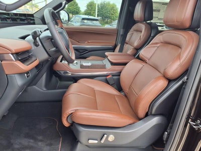 2026 Lincoln Navigator L Reserve