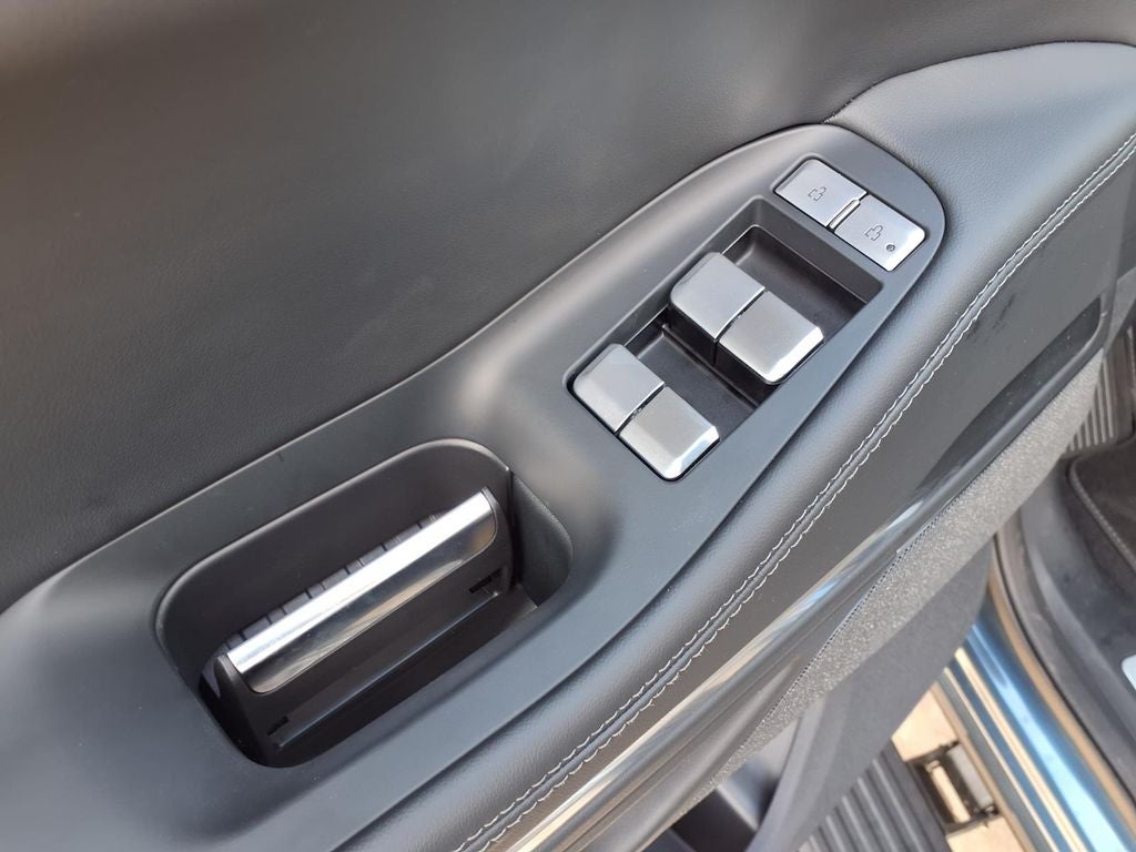 2027 Lincoln Navigator L Reserve