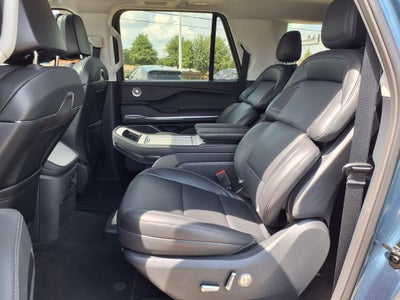 2027 Lincoln Navigator L Reserve
