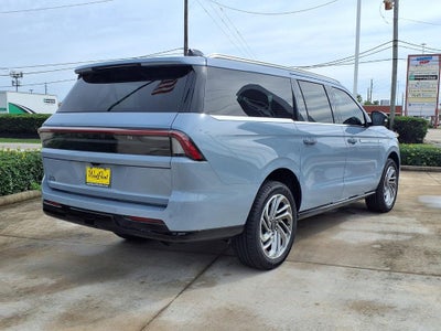 2026 Lincoln Navigator L Reserve