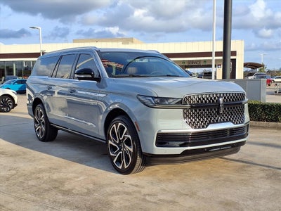2026 Lincoln Navigator L Reserve