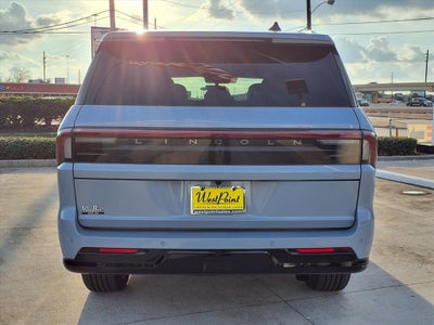 2026 Lincoln Navigator L Reserve