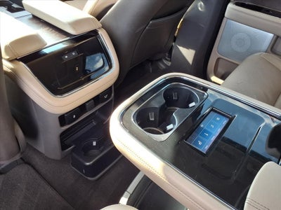 2022 Lincoln Navigator L Reserve