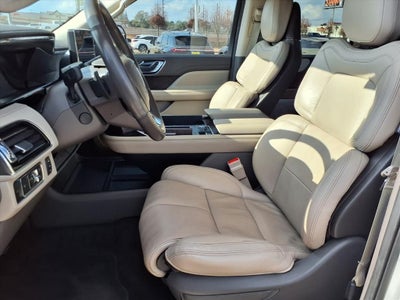 2022 Lincoln Navigator L Reserve