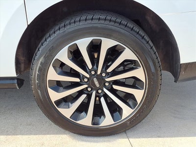 2022 Lincoln Navigator L Reserve