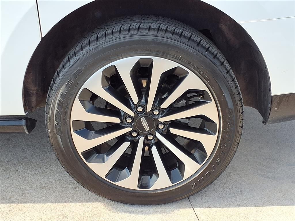 2022 Lincoln Navigator L Reserve