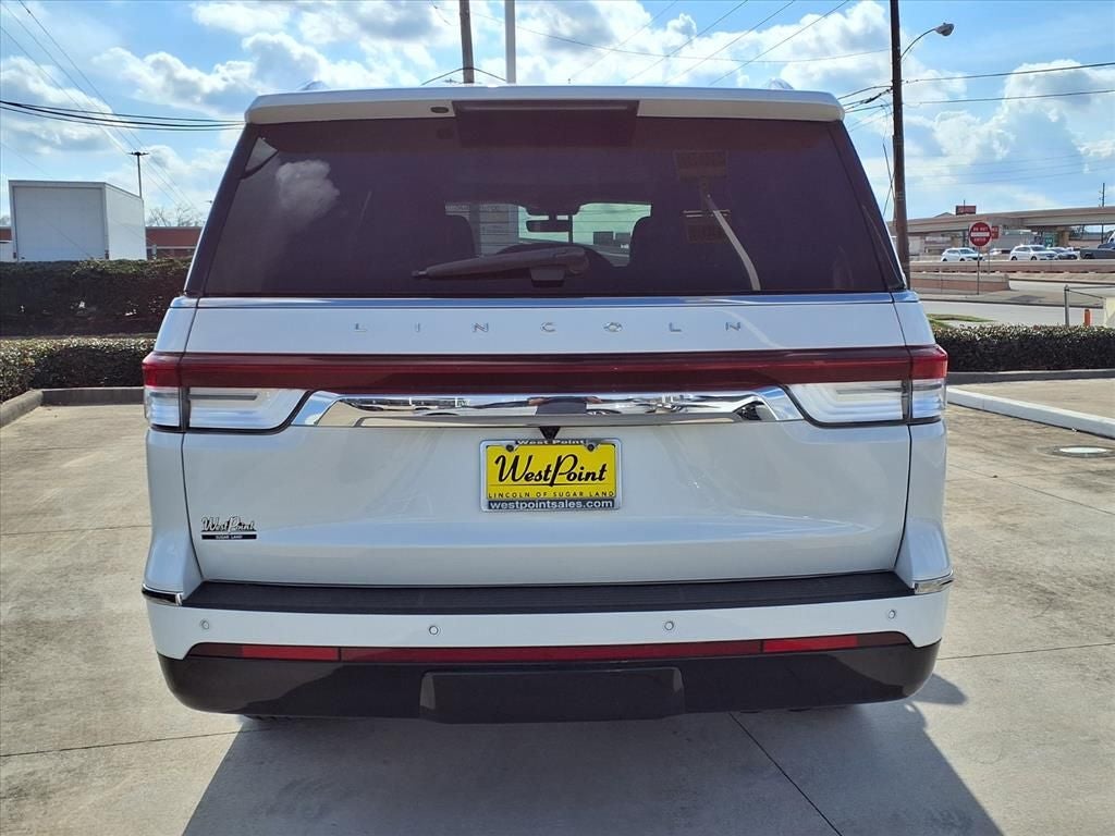 2022 Lincoln Navigator L Reserve
