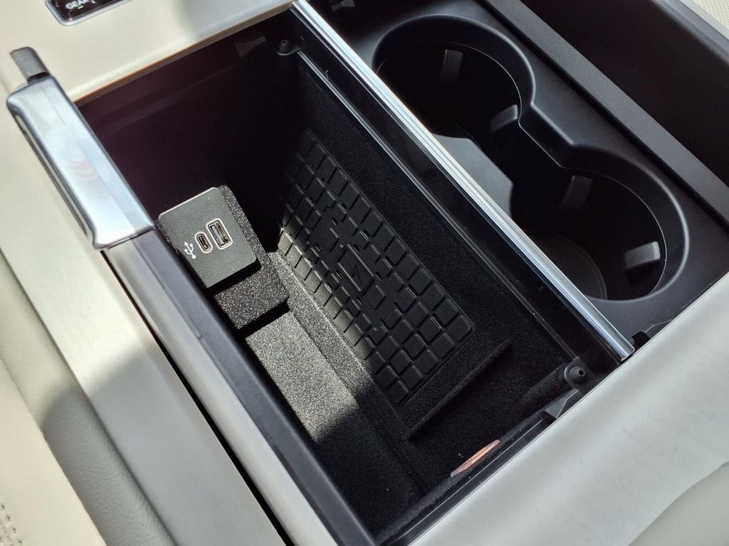 2026 Lincoln Navigator L Premiere