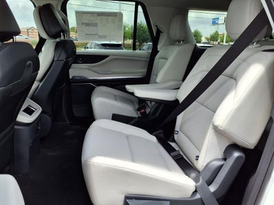 2026 Lincoln Navigator L Premiere