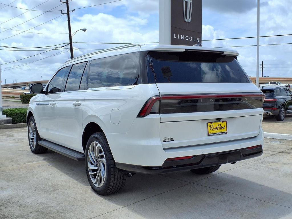 2026 Lincoln Navigator L Premiere