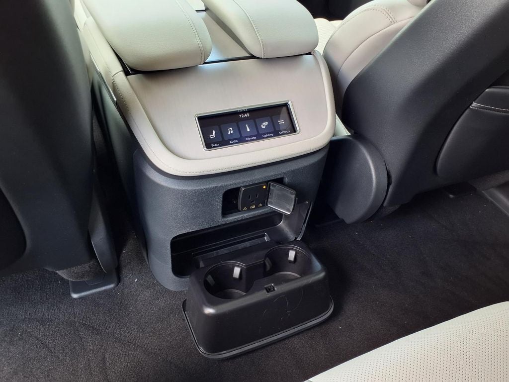 2026 Lincoln Navigator L Premiere