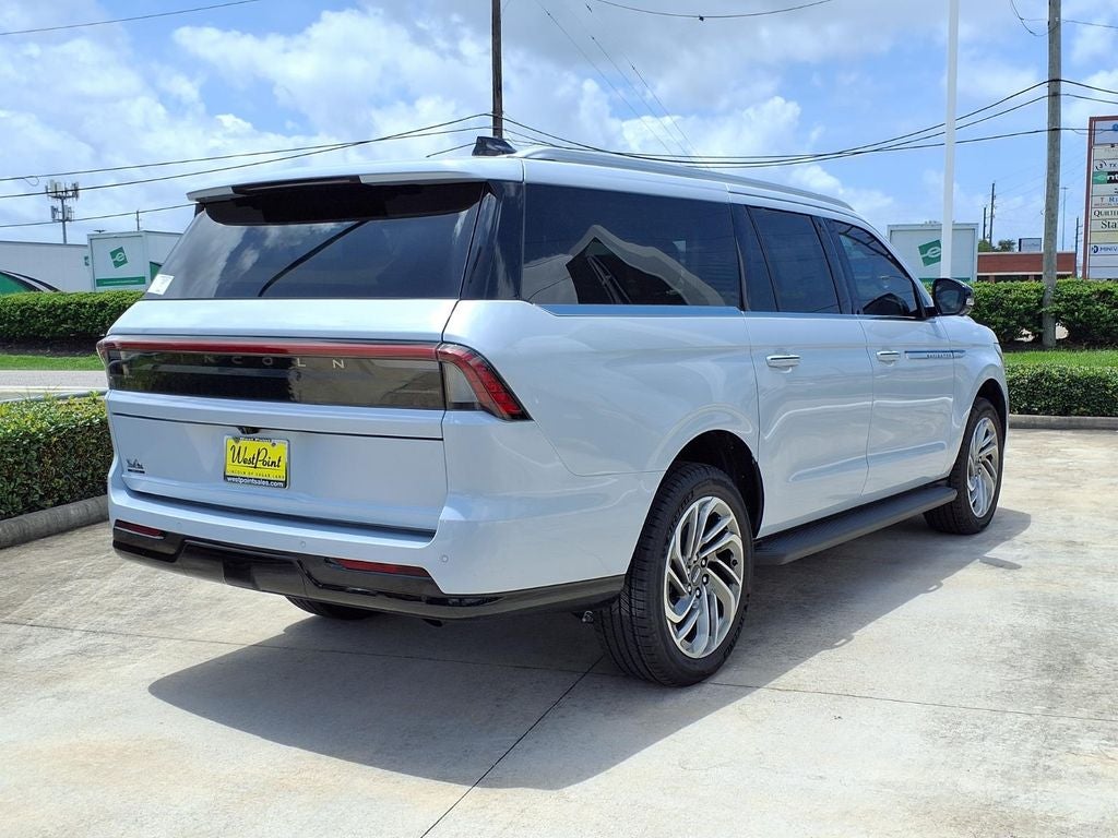 2026 Lincoln Navigator L Premiere