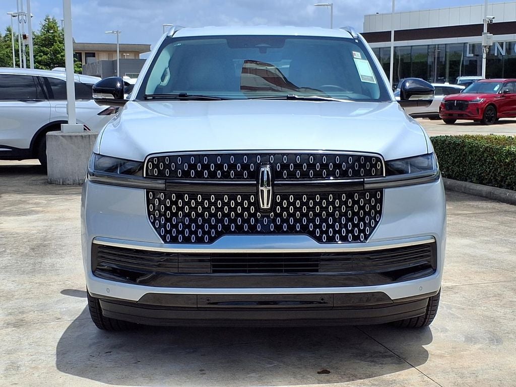 2026 Lincoln Navigator L Premiere