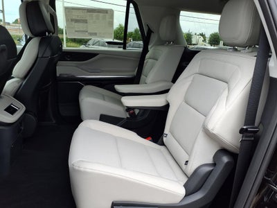 2026 Lincoln Navigator L Premiere