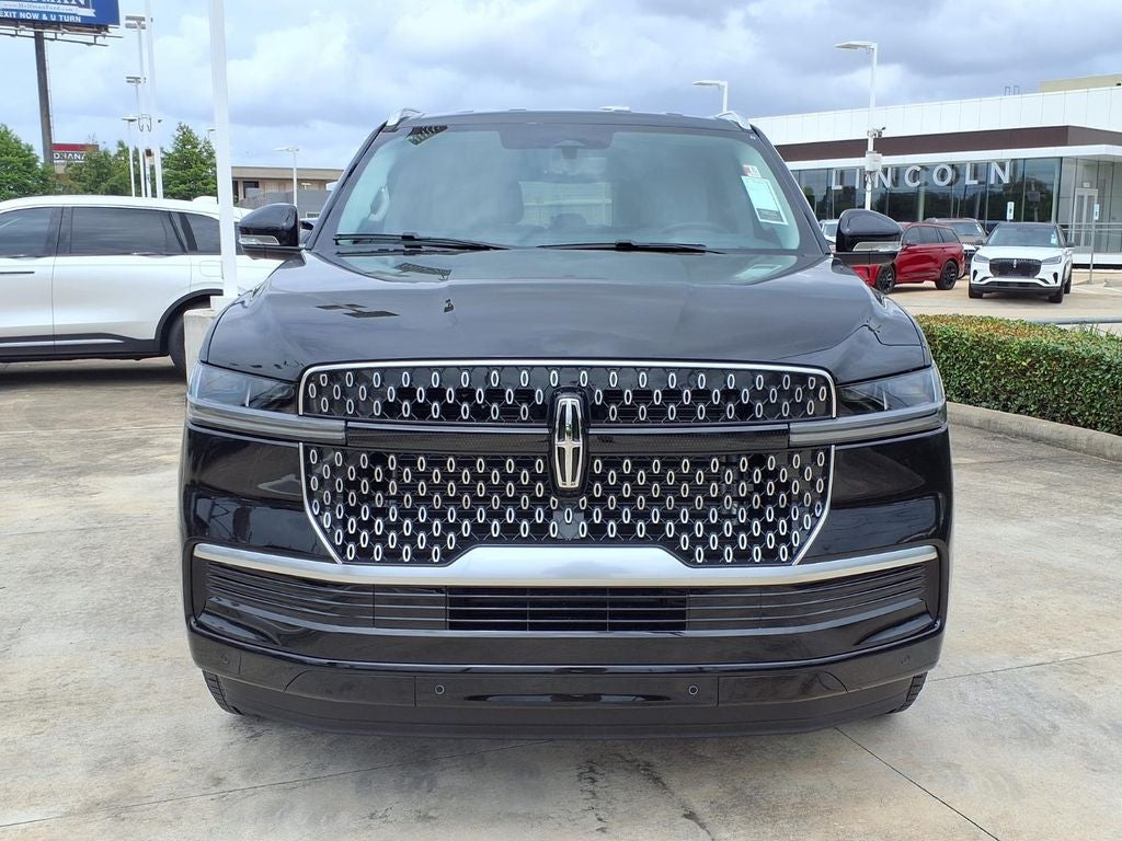 2026 Lincoln Navigator L Premiere
