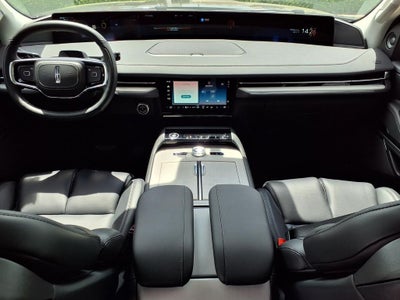 2026 Lincoln Navigator L Premiere