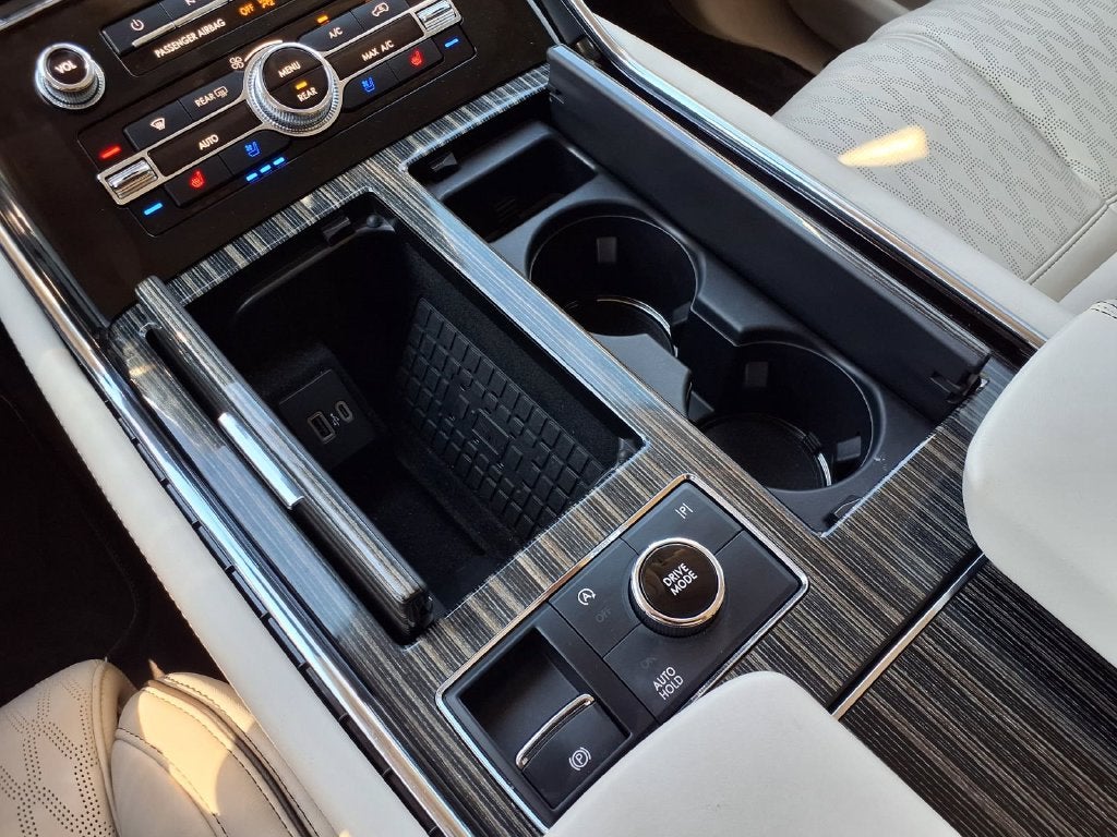2023 Lincoln Navigator L Black Label