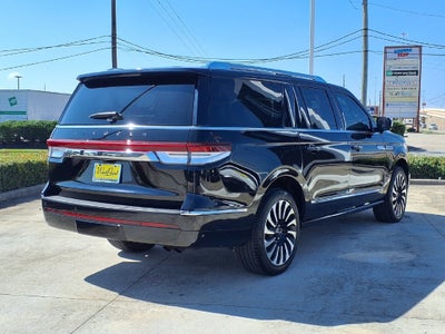 2023 Lincoln Navigator L Black Label