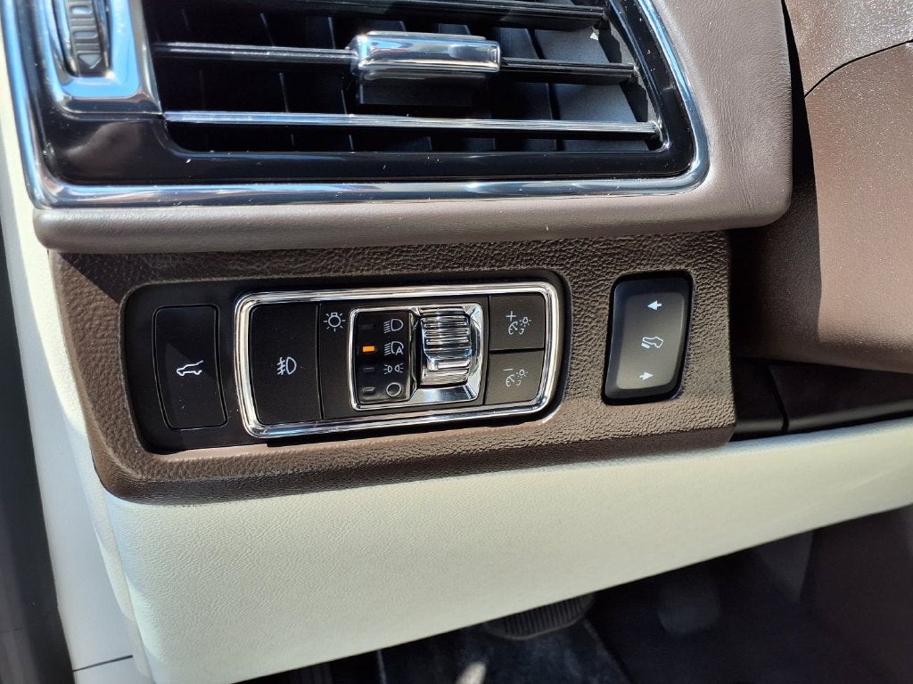 2023 Lincoln Navigator L Black Label