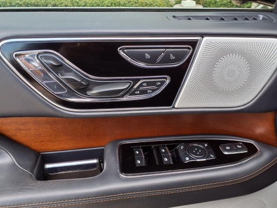 2024 Lincoln Navigator L Black Label