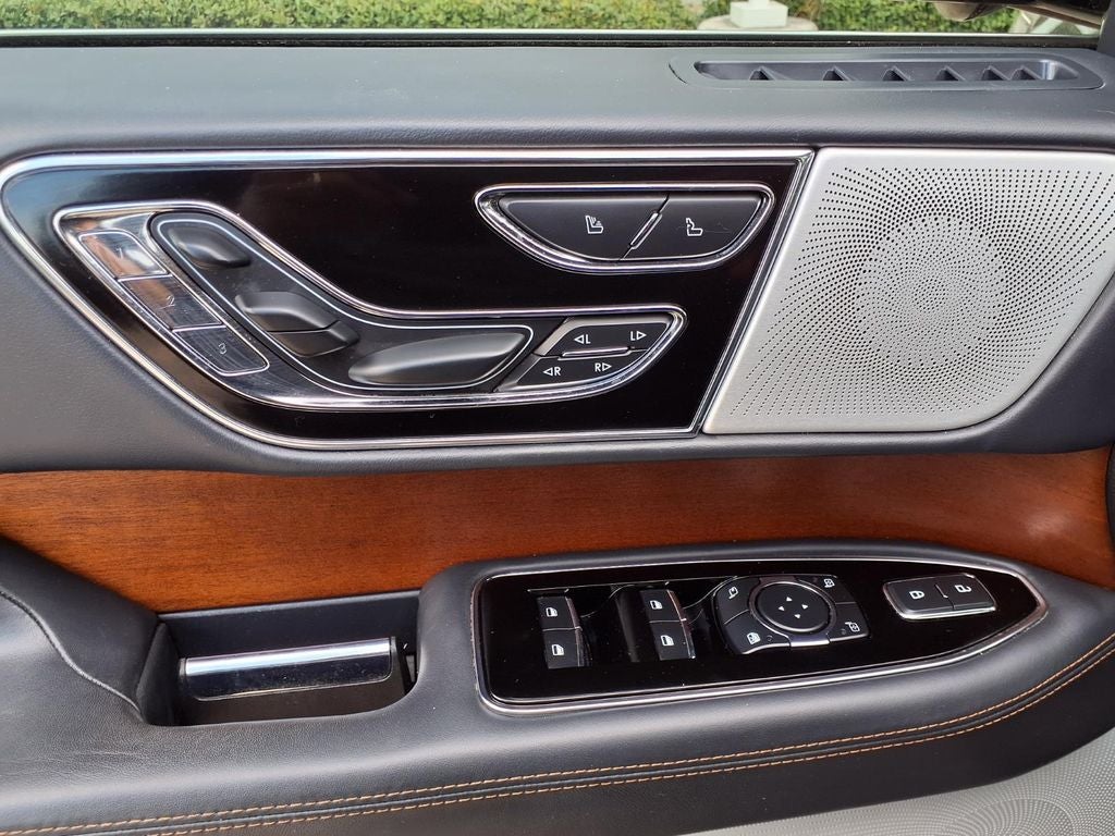 2024 Lincoln Navigator L Black Label