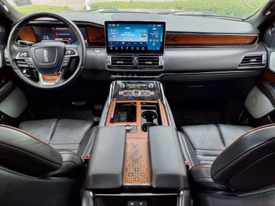 2024 Lincoln Navigator L Black Label