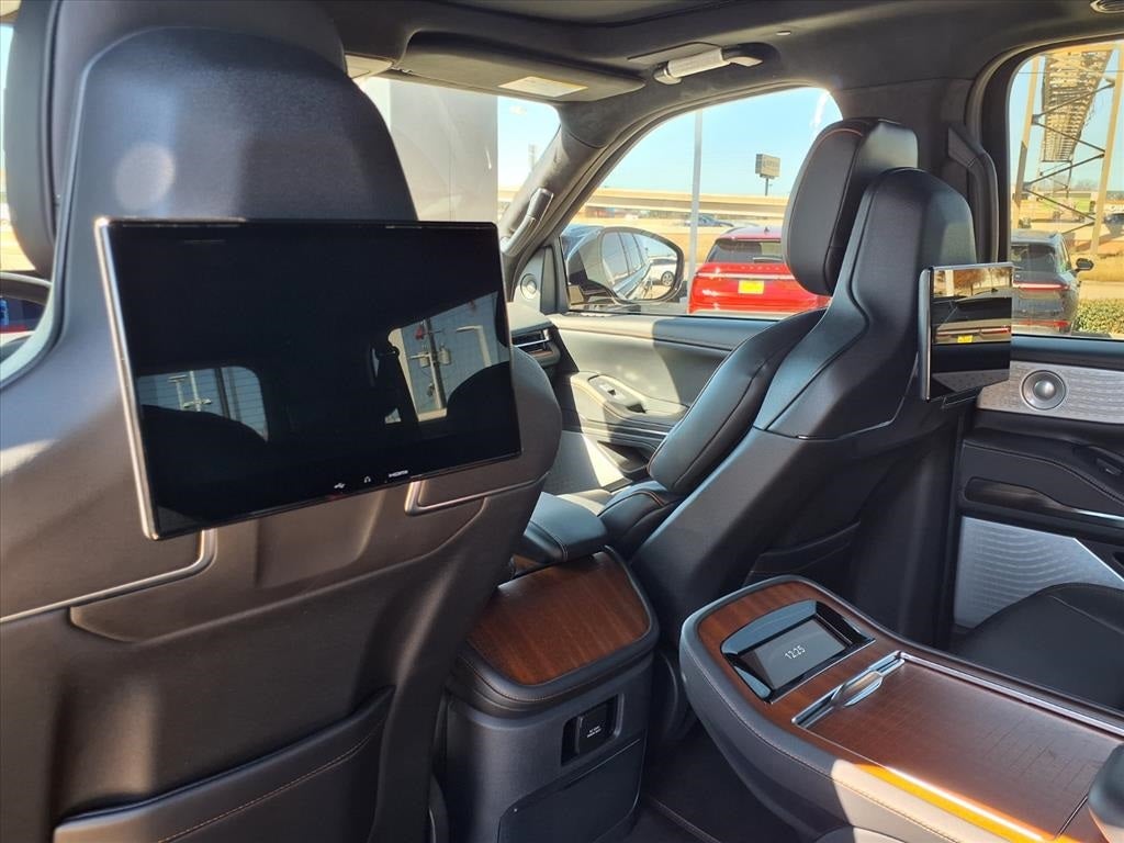 2026 Lincoln Navigator L Black Label