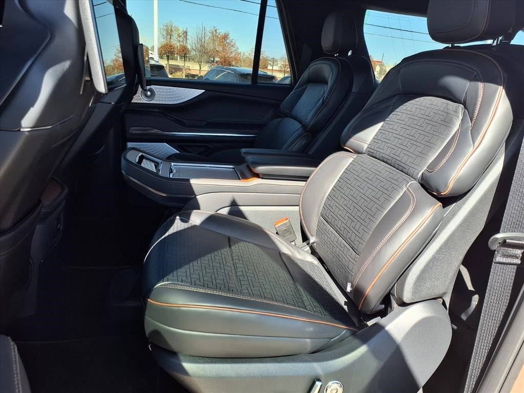 2026 Lincoln Navigator L Black Label