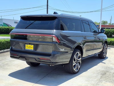 2027 Lincoln Navigator L Black Label