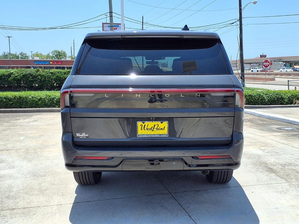 2027 Lincoln Navigator L Black Label