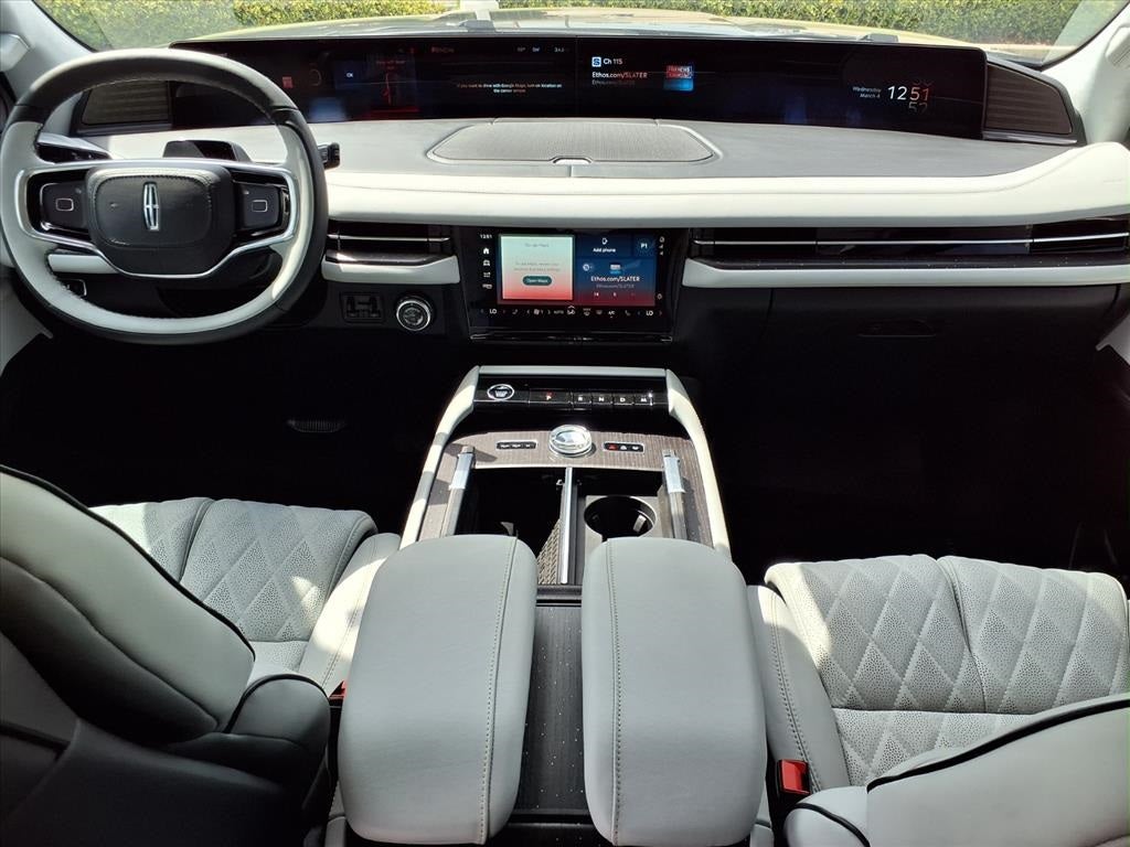 2026 Lincoln Navigator L Black Label